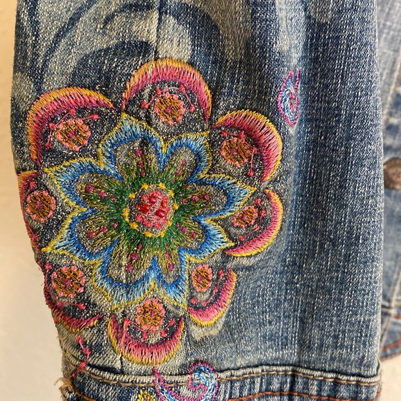Vintage Y2K Arizona Jean Co Boho Sparkly Floral Embroidered Denim Vest💕 - Picture 4 of 9